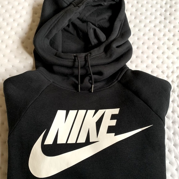 ✨HOST PICK✨ Nike Womens Sportswear Essential Hoodie with Funnel Neck - Picture 3 of 6